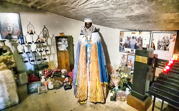 La Virgen negra de Arles